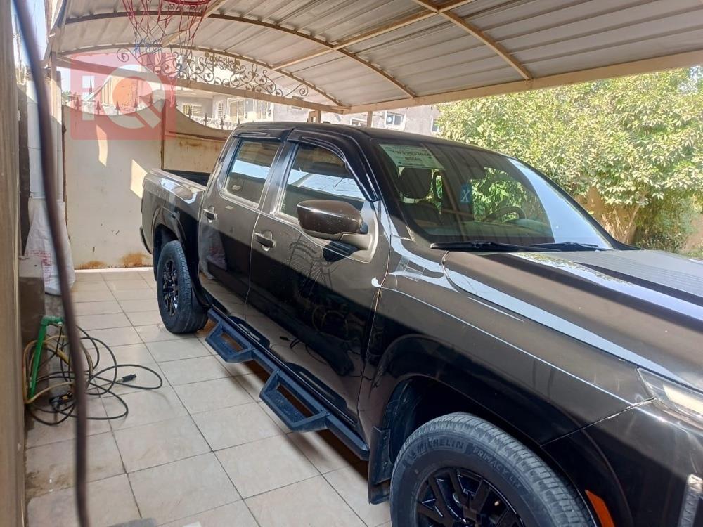 نيسان فرونتر